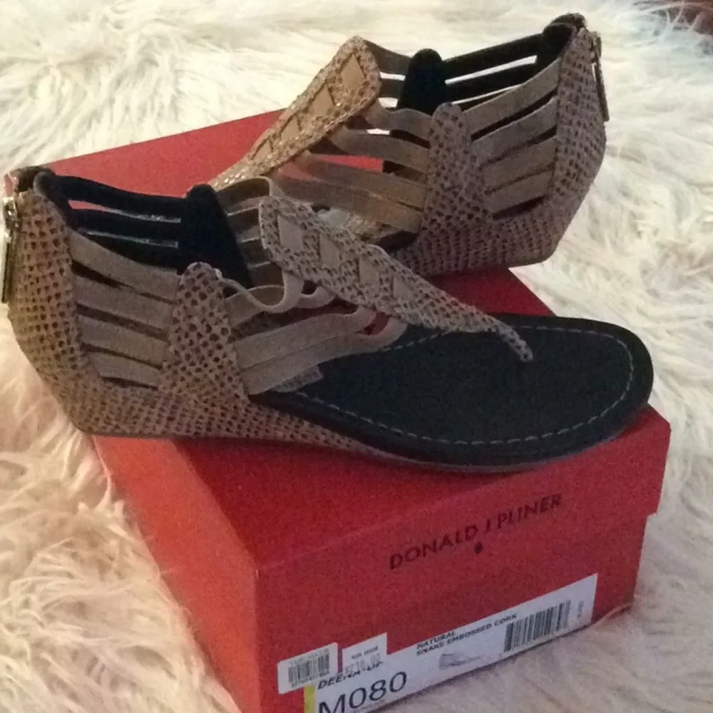 💞DONALD J PLINER💞snake embossed cork shoes